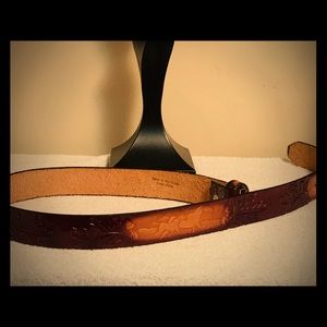Running horses genuine cow hide belt